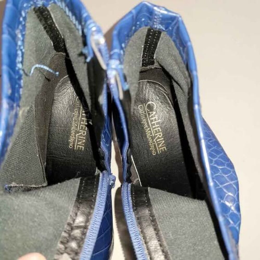 Catherine Malandrino Blue Crocodile Embossed ankle boots SZ 7.5 - Picture 6 of 6